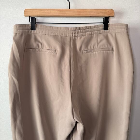 Lauren Ralph Lauren Women's Drawstring Jogger Pants Tan Size 12 - Picture 8 of 9